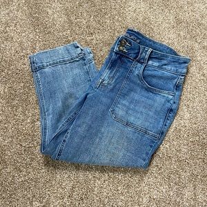 Capri Jeans